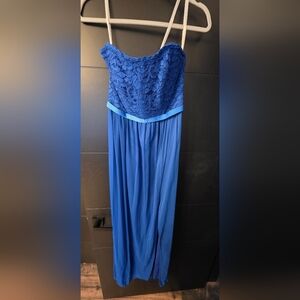 Elegant Blue Lace Maxi Bridesmaid Dress